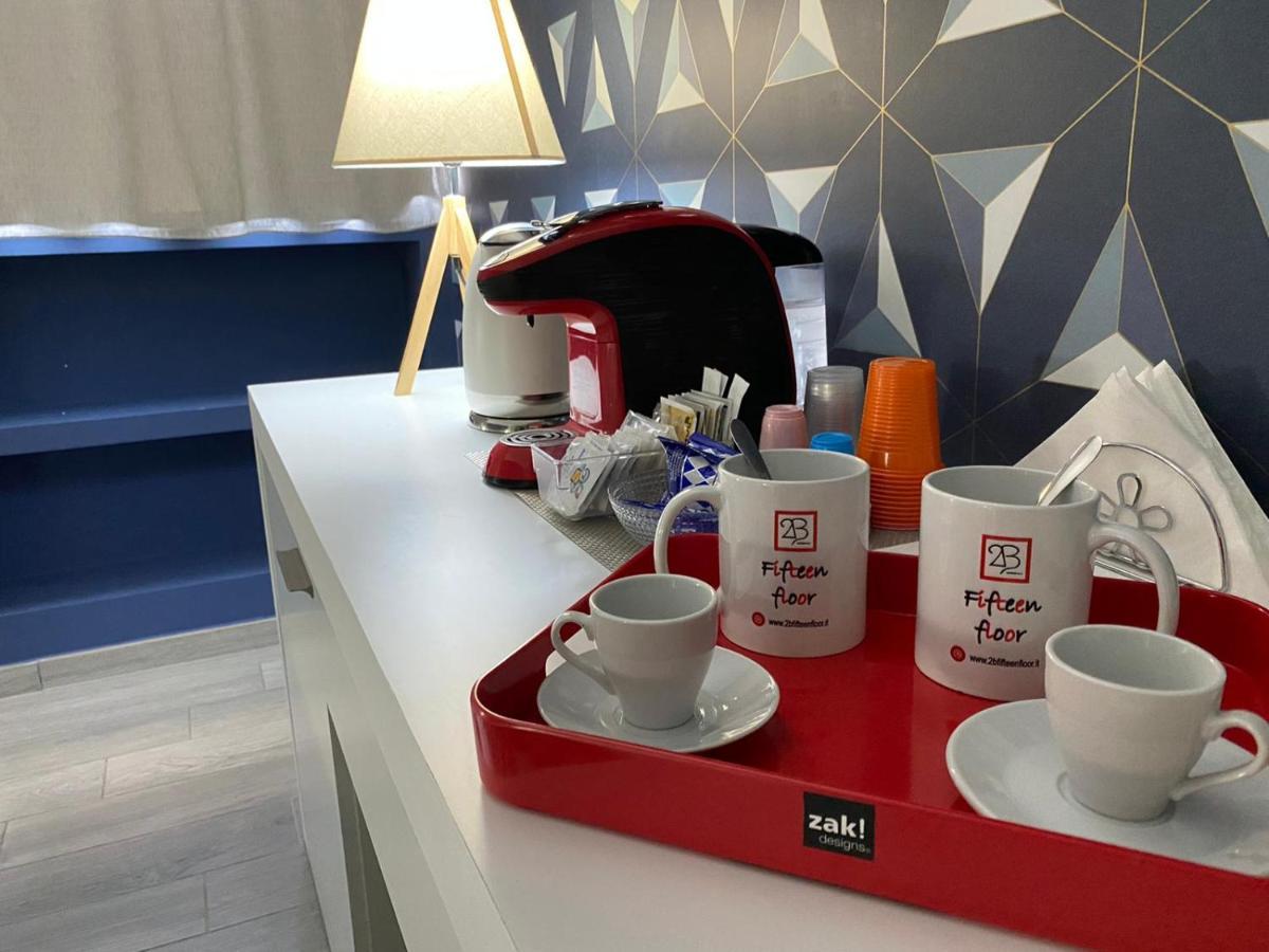 2B Fifteen Floor Suite Napoli Bagian luar foto